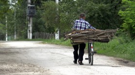 În ajunul iernii, moldovenii sunt disperați: Eu voi supraviețui, dar nu știu ce vor face bătrânii